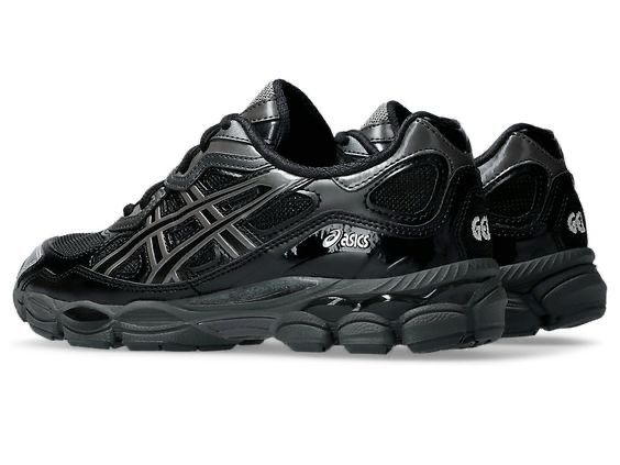 Titre : ASICS Gel-Cumulus 9 "Black/Silver" - Confort et Style Rétro
