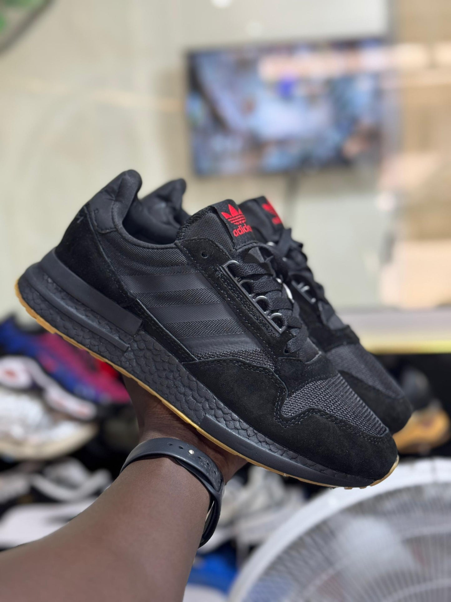 Titre : Street Style Sneaker Shop