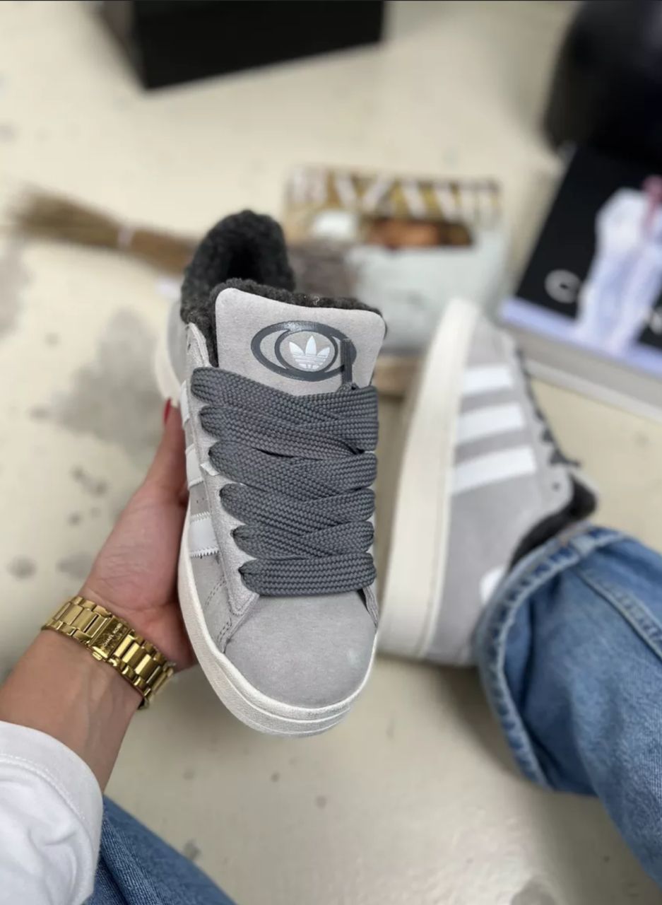 Chaussures Adidas Campus 00s