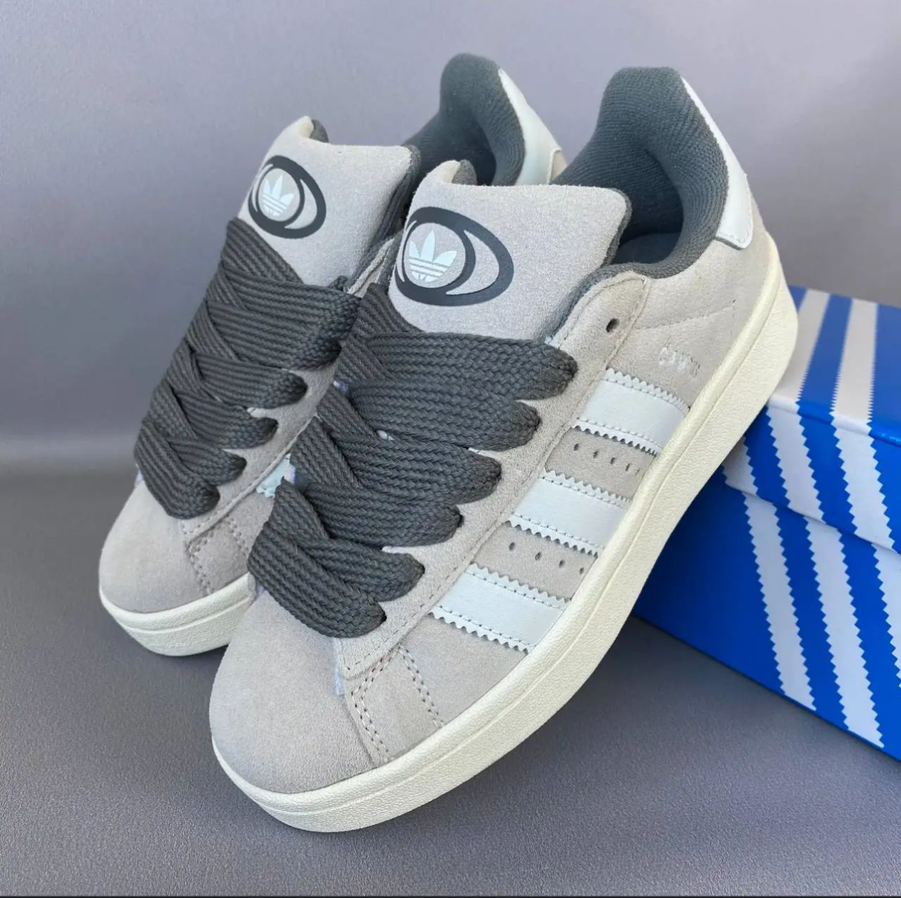 Chaussures Adidas Campus 00s
