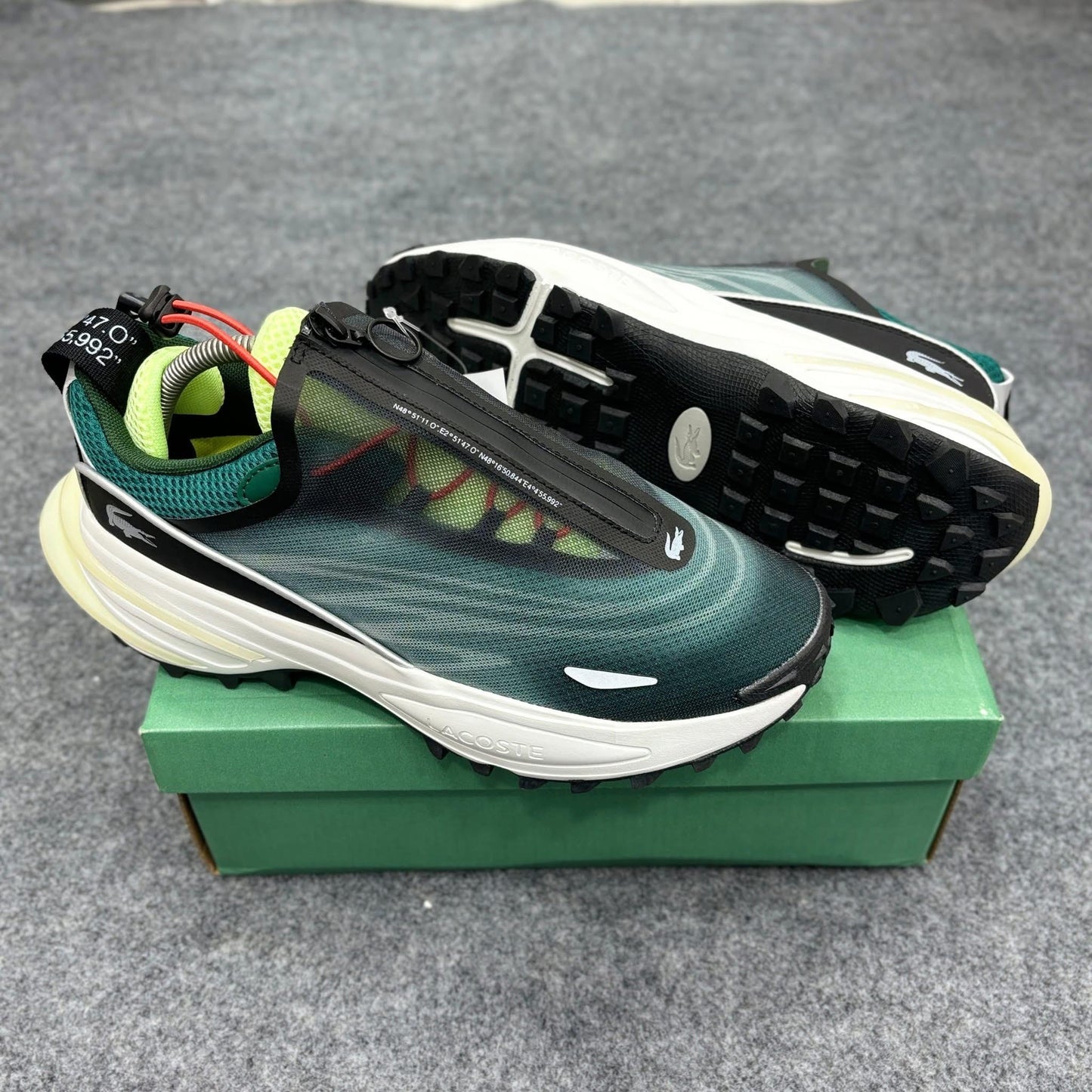 UrbanStride : Le Futur du Streetwear avec Lacoste