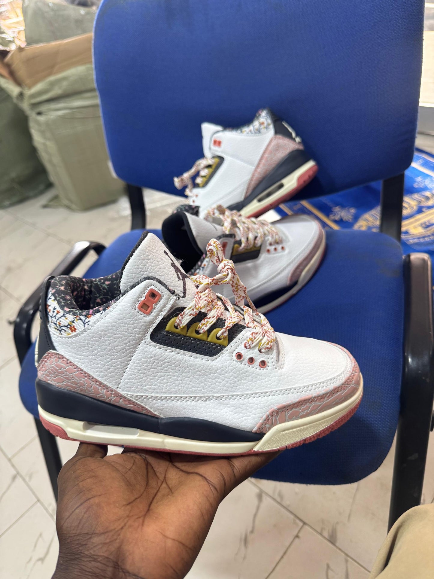 PLANÈTE BUSINESS 21: Votre Partenaire Sneaker