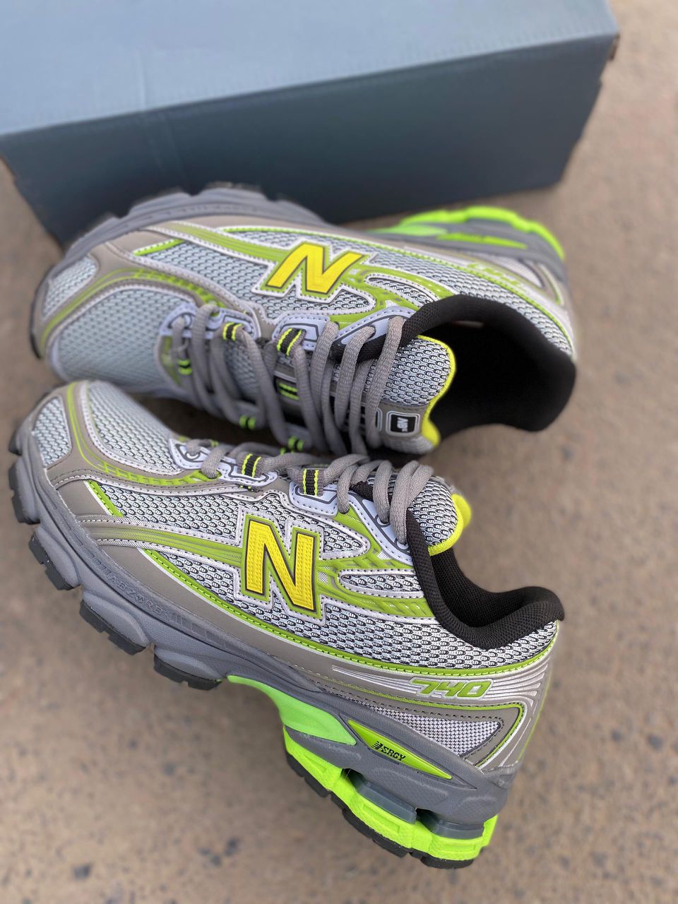 New Balance Store : L'essentiel et l'intemporel.