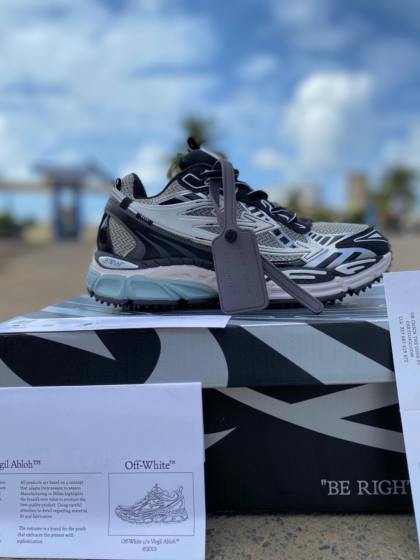 Kicks & Co. – Sneakers Exclusives