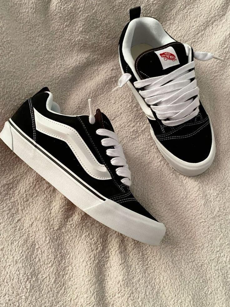 Vans Old Skool : L'icône intemporelle pour un style authentique