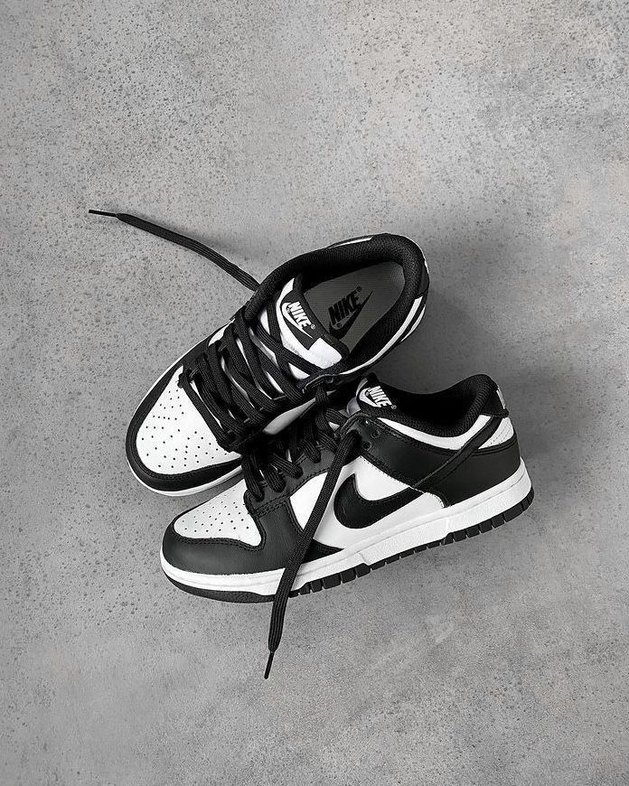 Nike Dunk Low Black and White : L'incontournable classique