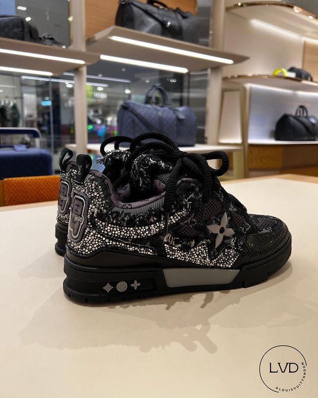 Louis Vuitton Runner Tatic Monogram Strass