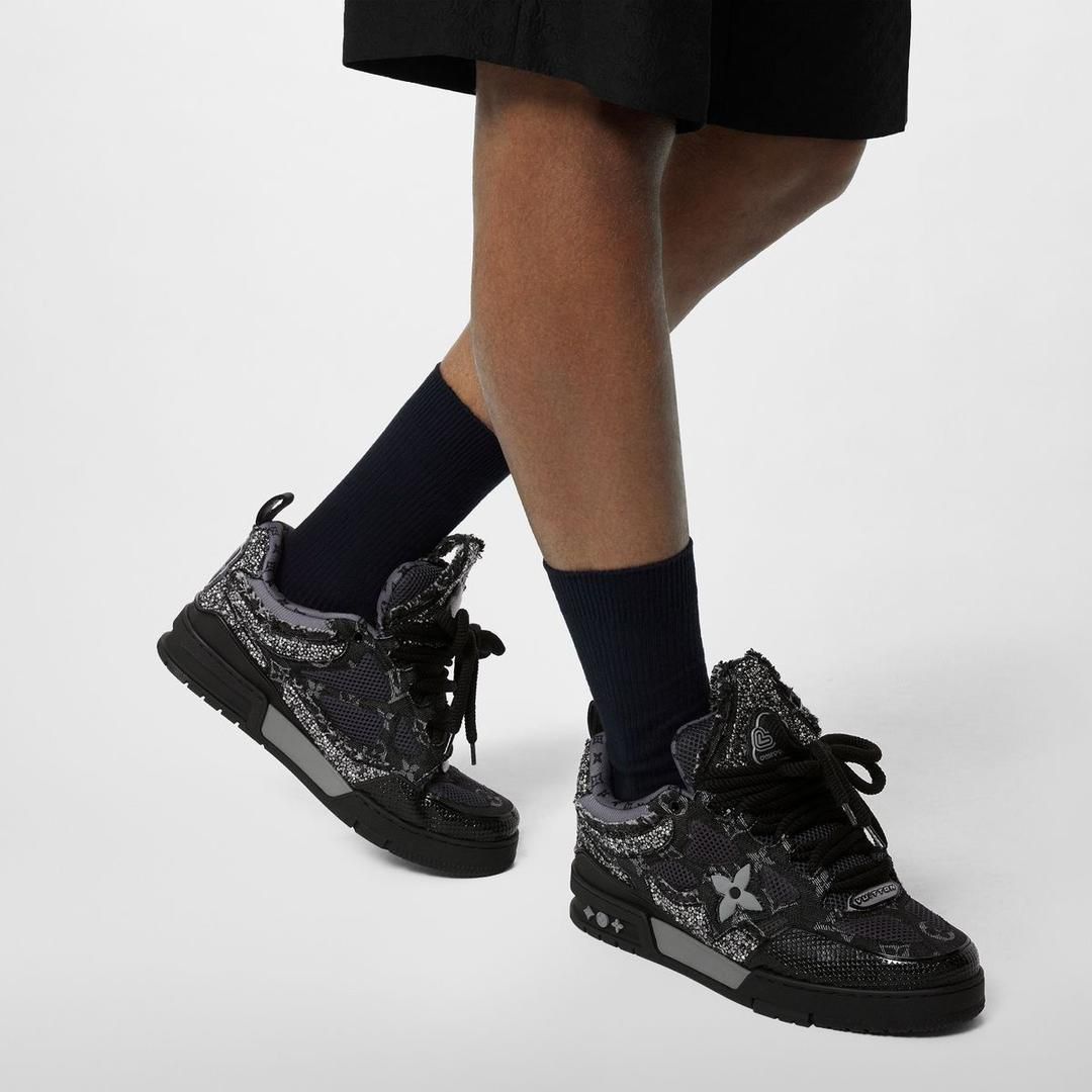 Louis Vuitton Runner Tatic Monogram Strass