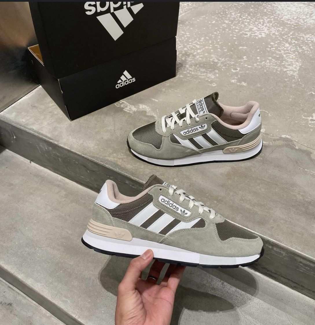 Adidas - Style et Confort pour vos Pie