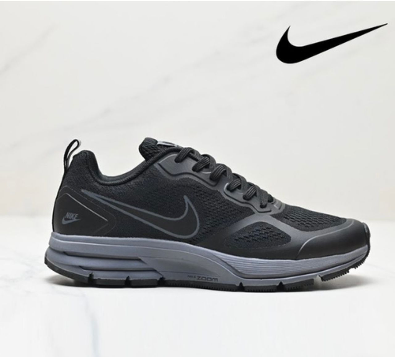 Titre : Chaussures de running Nike Guided - Confort et Performance
