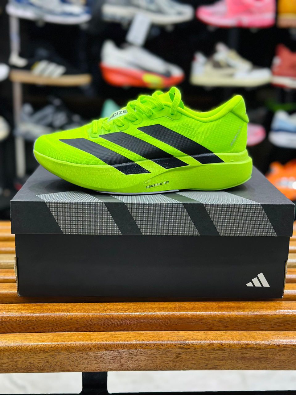 Adizero Pro - L'Excellence en Course à Pied