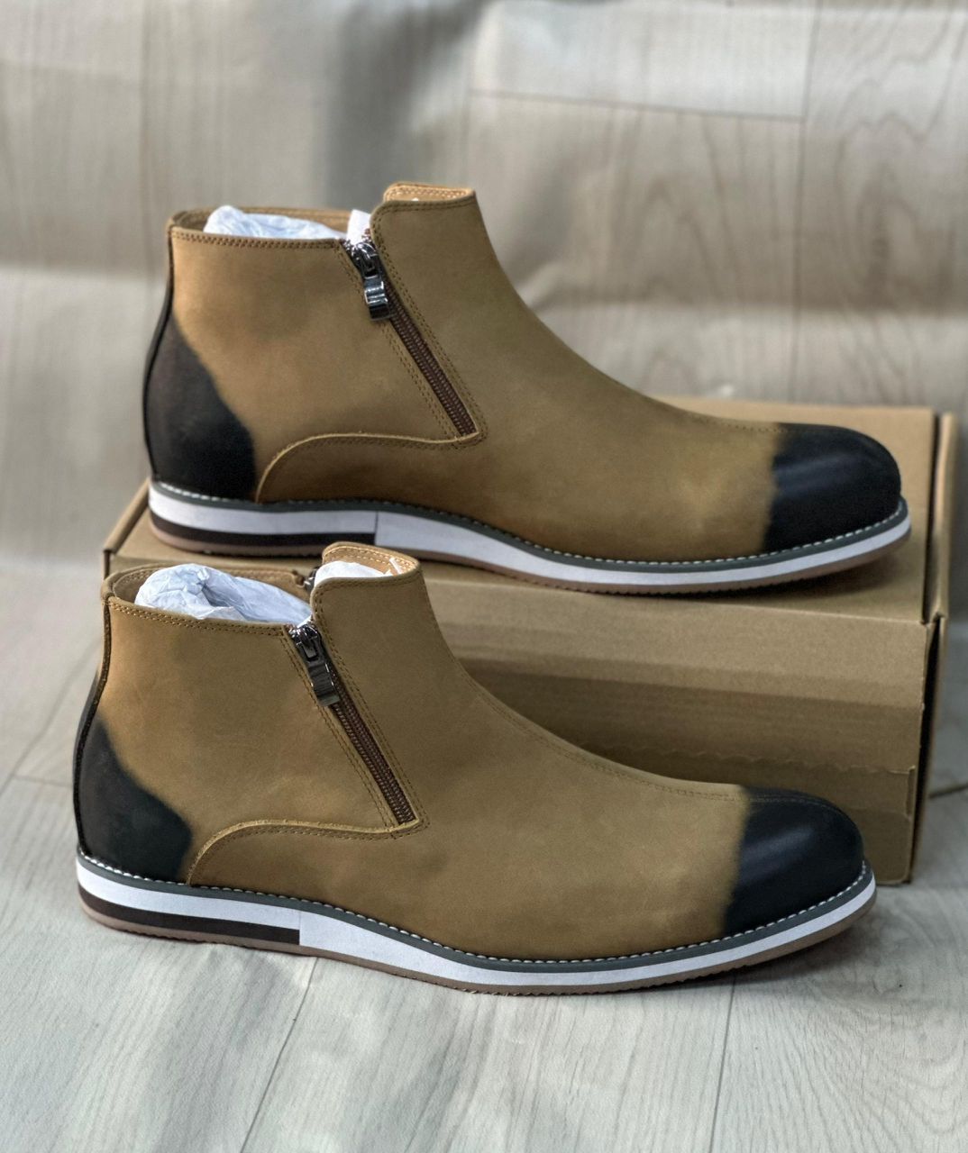 Bota Cuir : L'Élégance Décontractée au Quotidien
