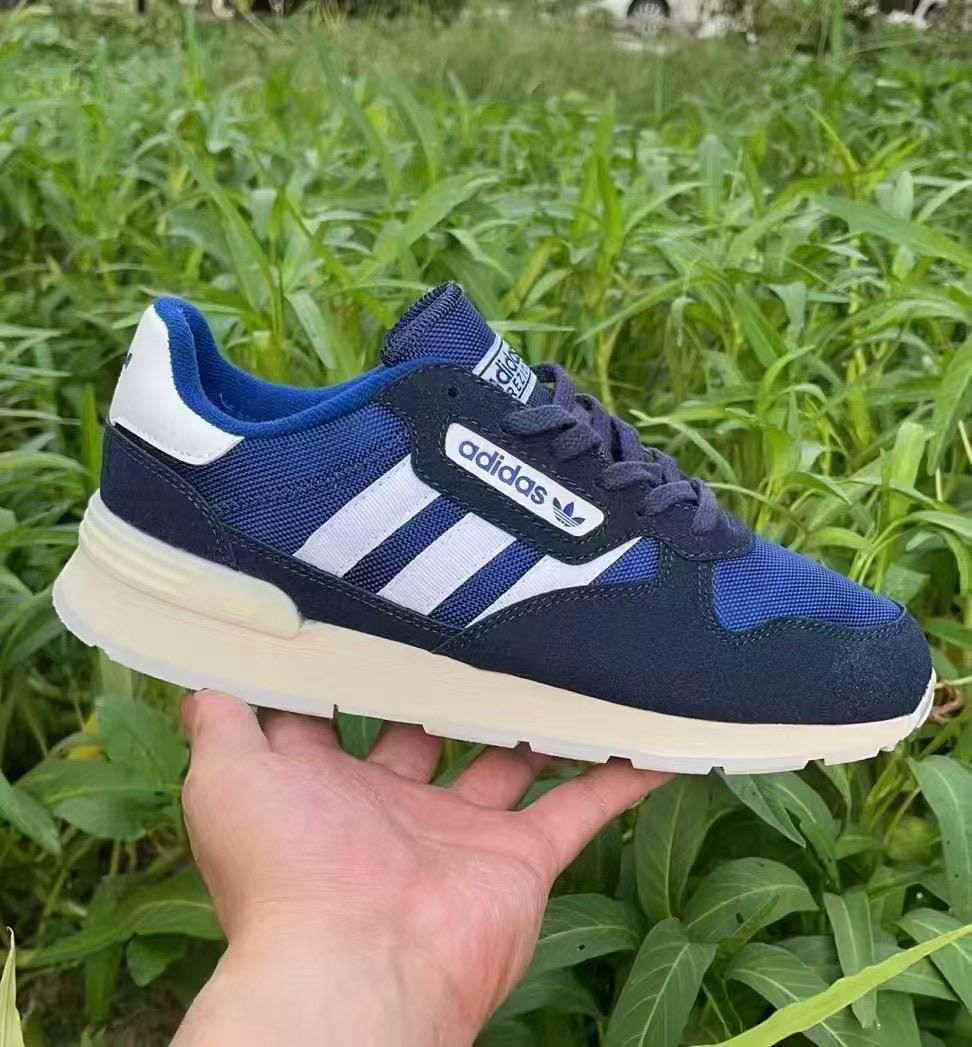 Adidas - Style et Confort pour vos Pie