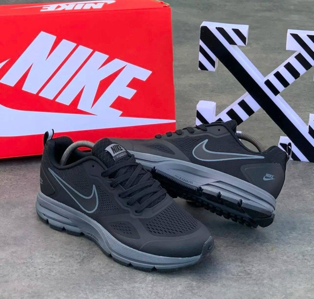 Titre : Chaussures de running Nike Guided - Confort et Performance