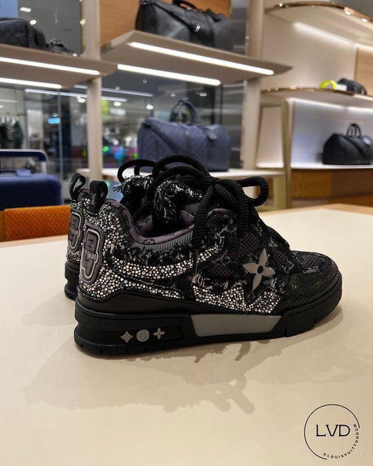 Louis Vuitton Runner Tatic Monogram Strass