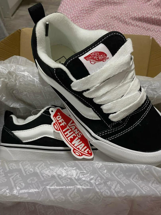 Collection Off The Wall - Sneakers au Style Skateboard