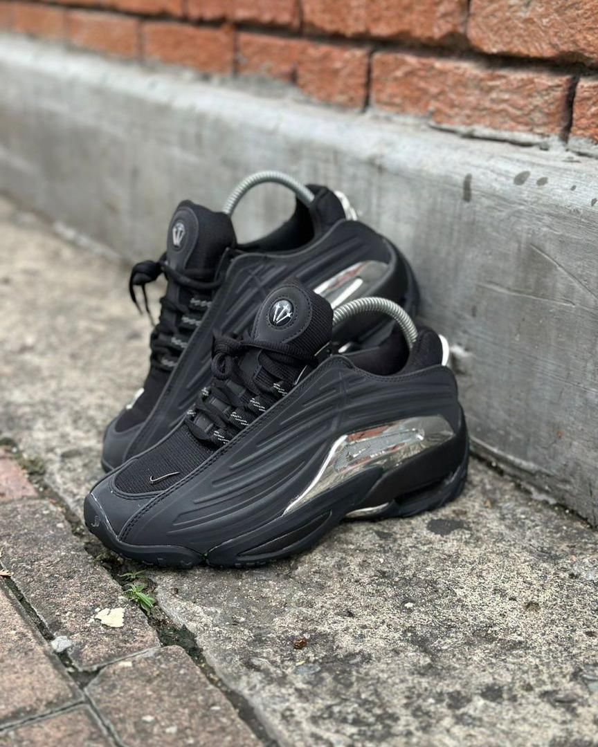 Style Rétro Futuriste - Nike Air Max TL 2.5 (Black & White Chrome)