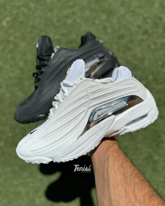 Style Rétro Futuriste - Nike Air Max TL 2.5 (Black & White Chrome)