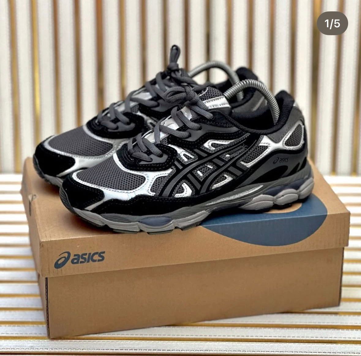 Option Courte et Impactante : Vibes Urbaines | ASICS Gel-Kayano 14