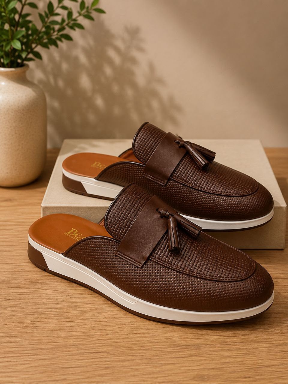 Original chaussure en cuire