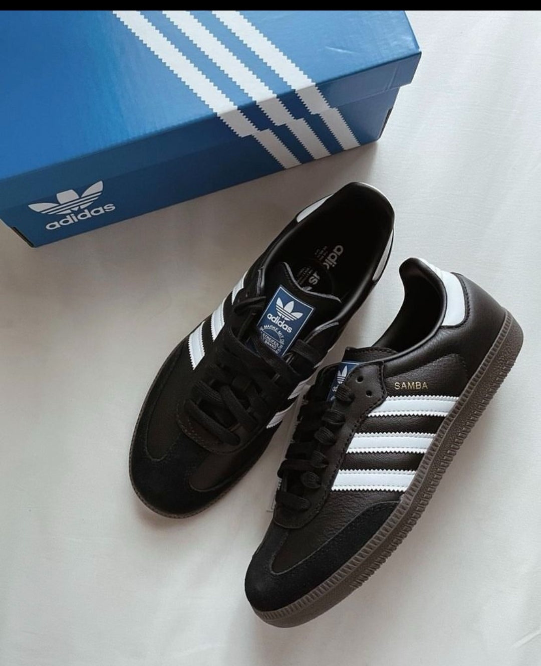 Samba Store, Le Vestiaire Rétro, Signature Sneakers)