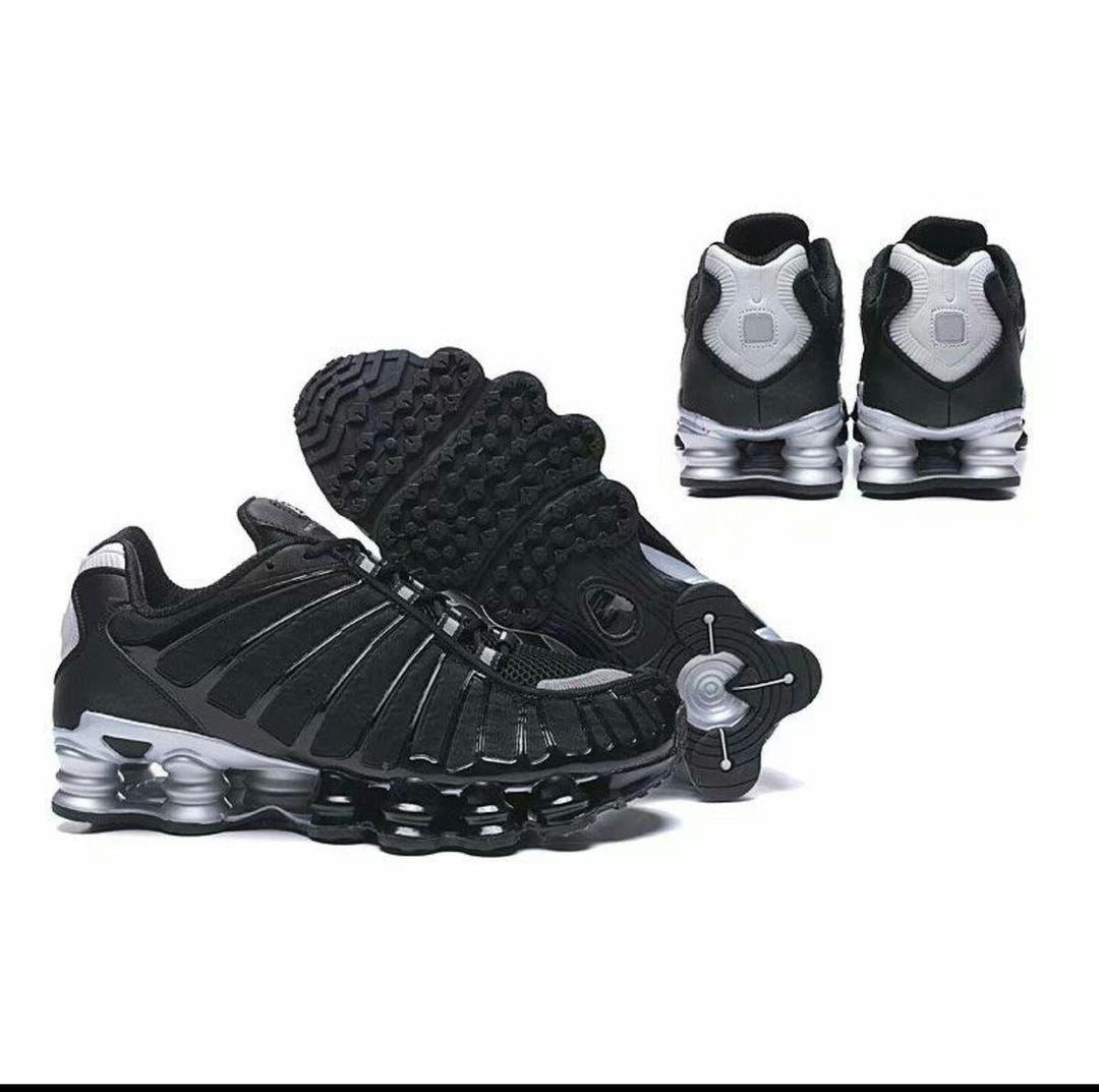 Nike Shox