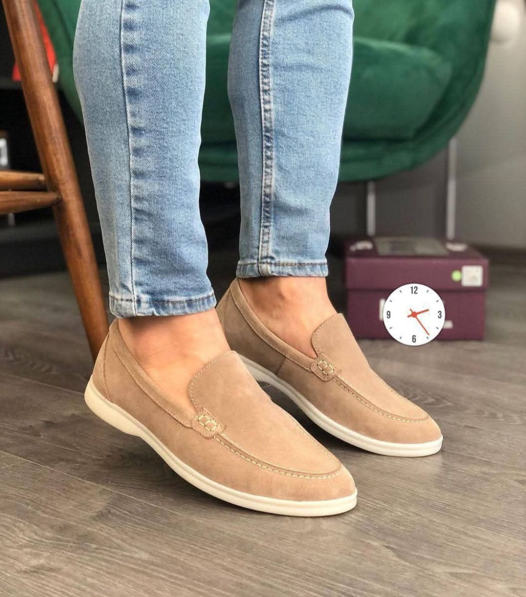 Confort et Qualité
Monsieur Savoir-Vivre : Mocassins & Loafers de Luxe
